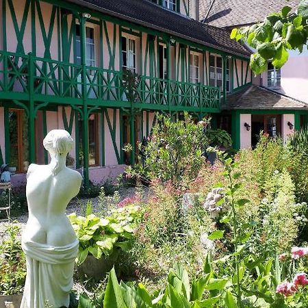 Le Jardin des Merveilles Saint-Pierre-d'Autils Exterior foto